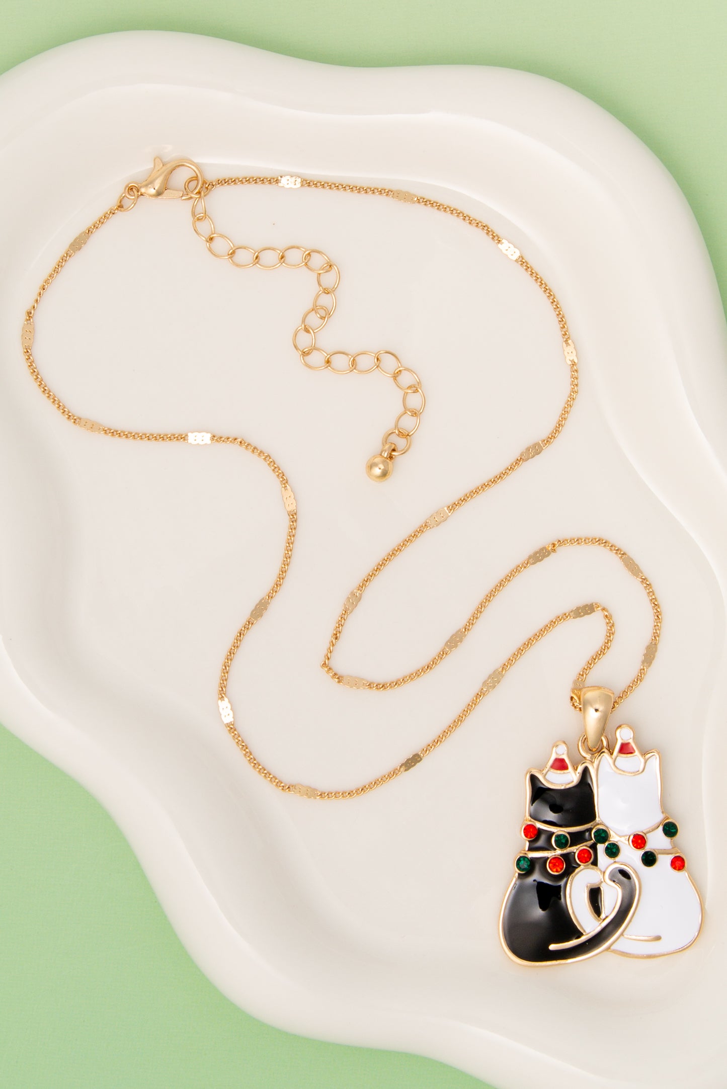 Linda Christmas Enamel Cat Pendant Necklace | Gold