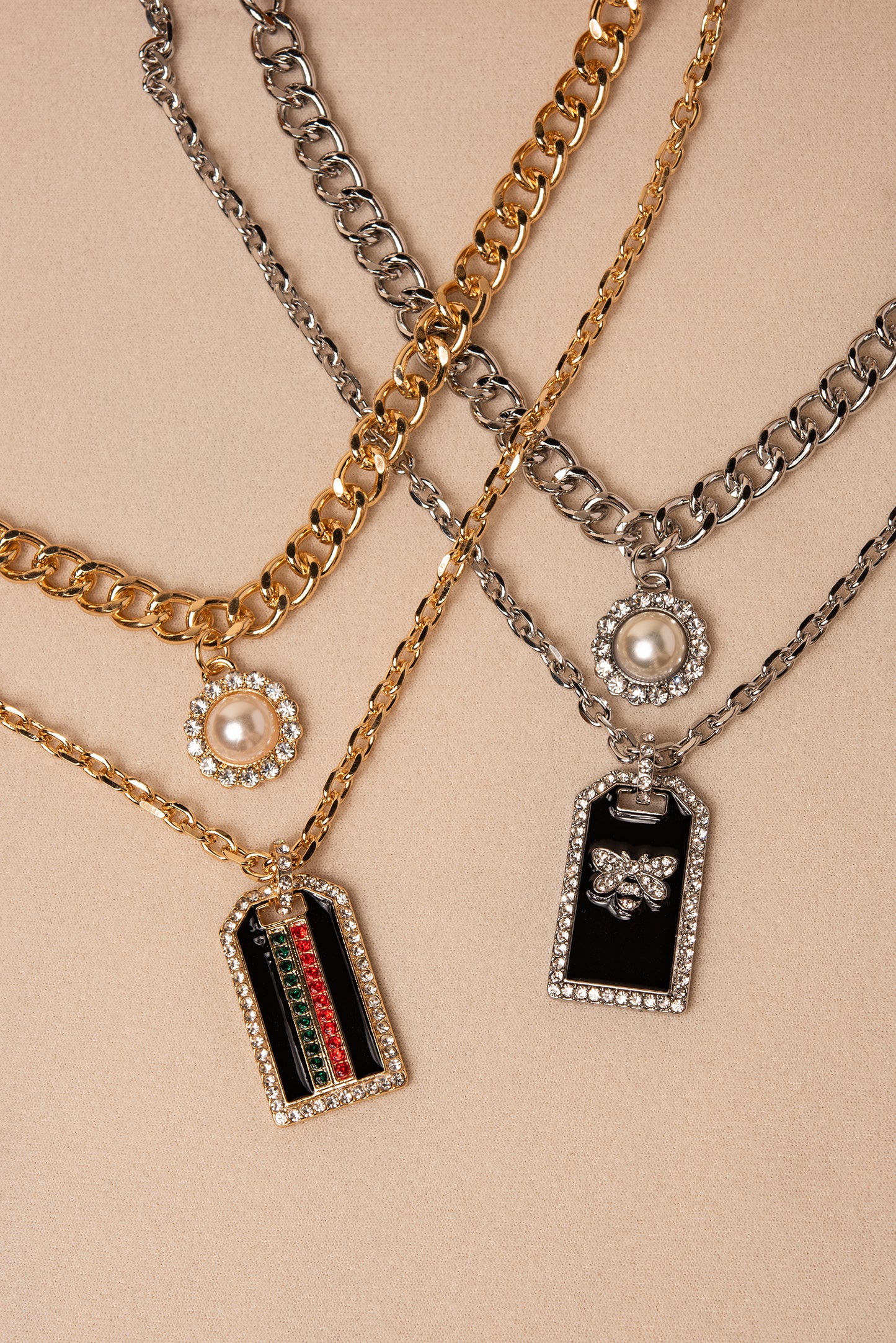 Pearl Flower and Tag Necklace Set