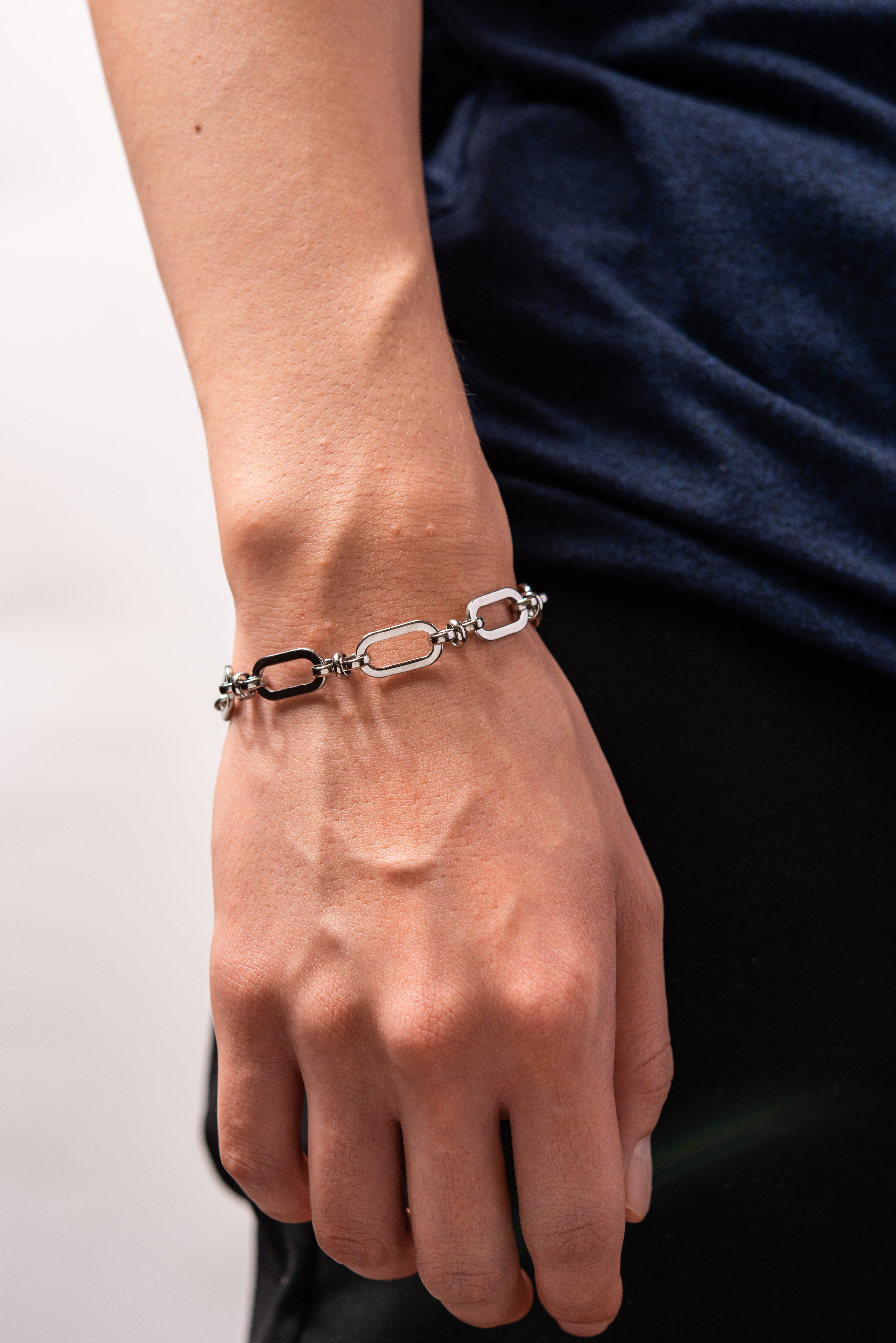 Stainless Steel Industrial Chain Link Bracelet - Silver – Sophia Collection