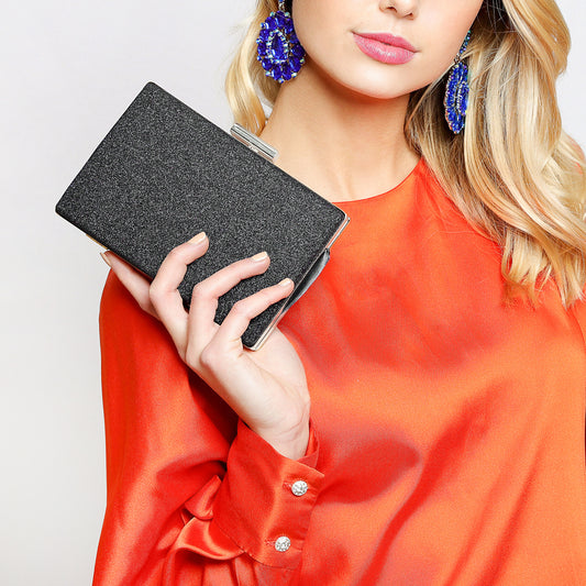 Essence Shimmer Clutch | Black