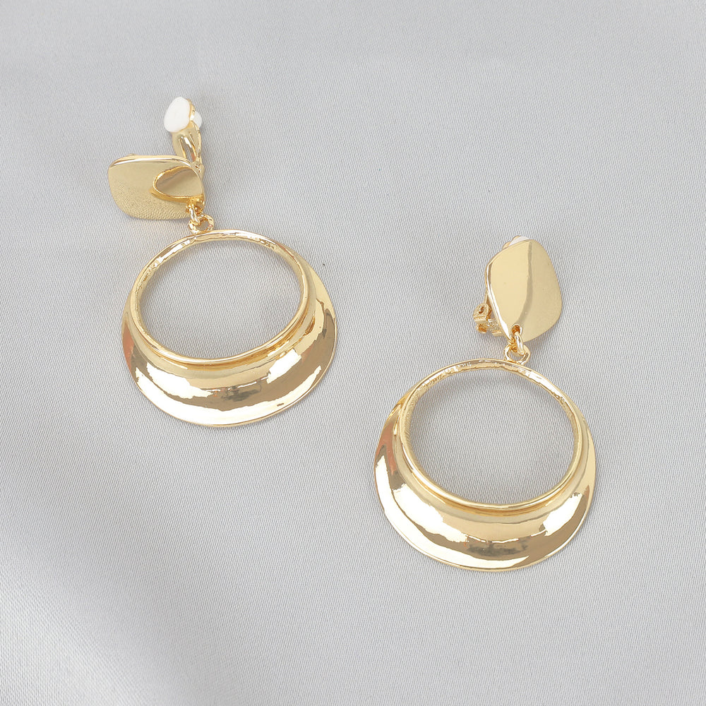 Curved Geometric Clip-on Earrings - Gold