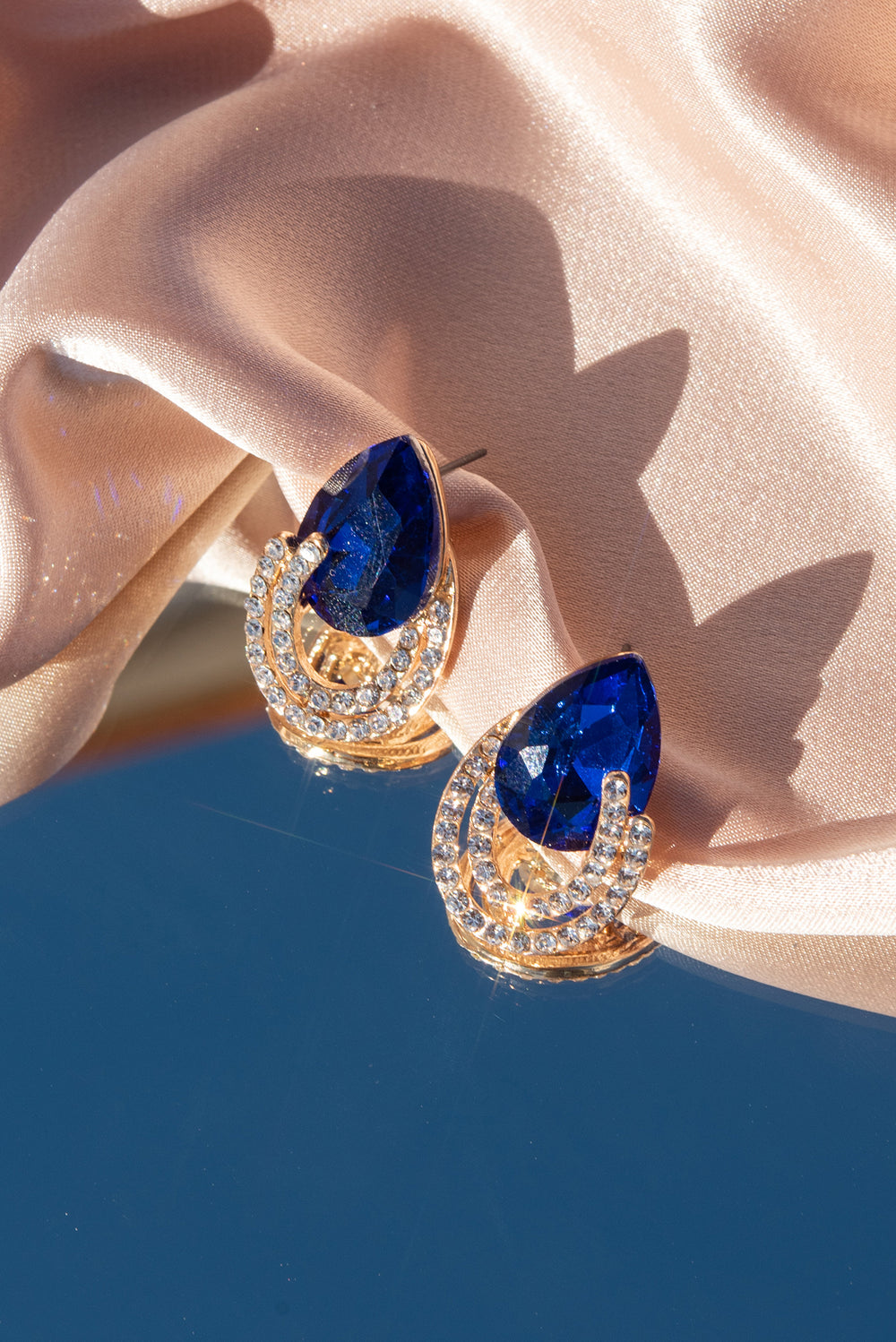 Aspen Pear & Loop Studs | Royal Blue