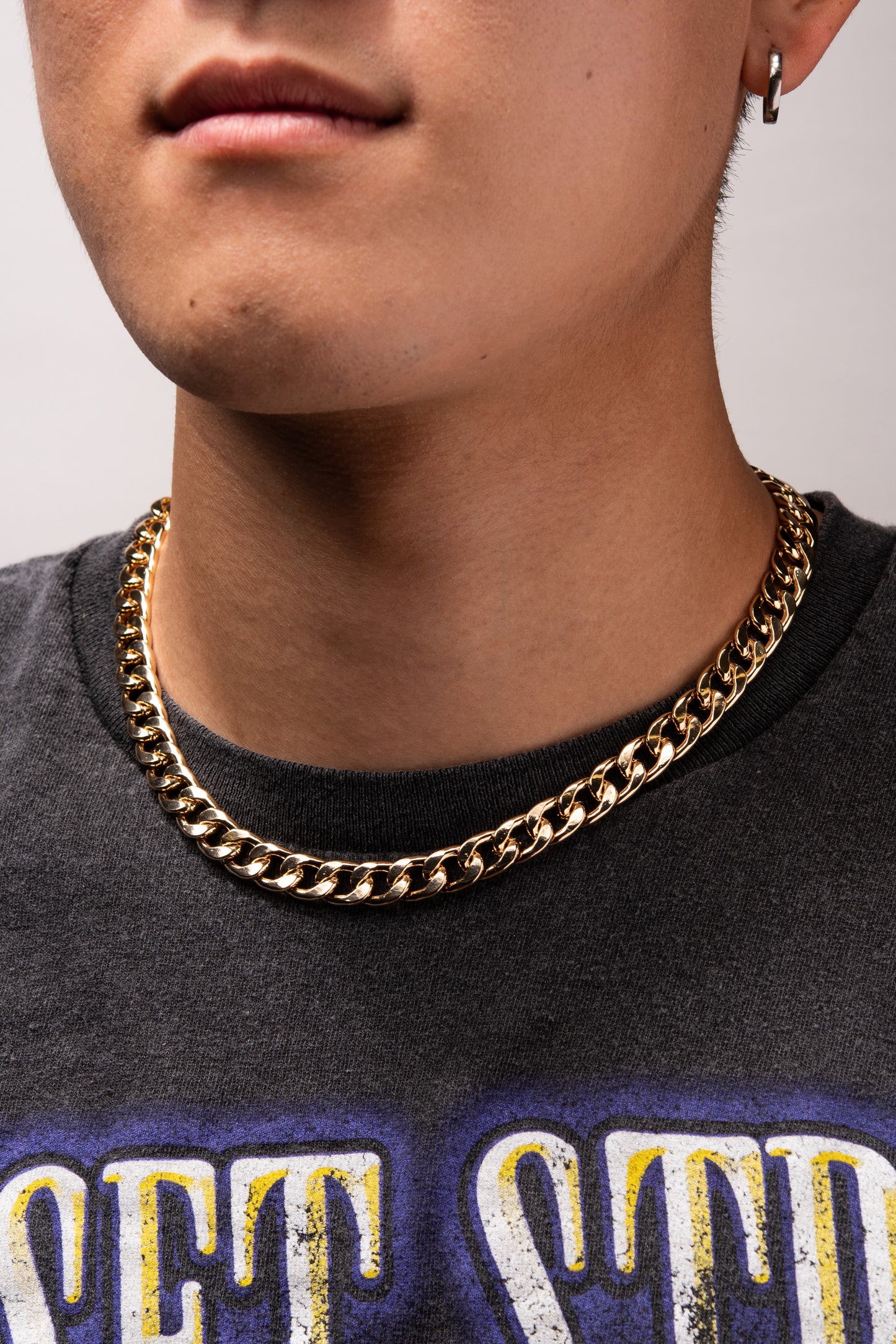 Wide Curb Chain Necklace - Gold