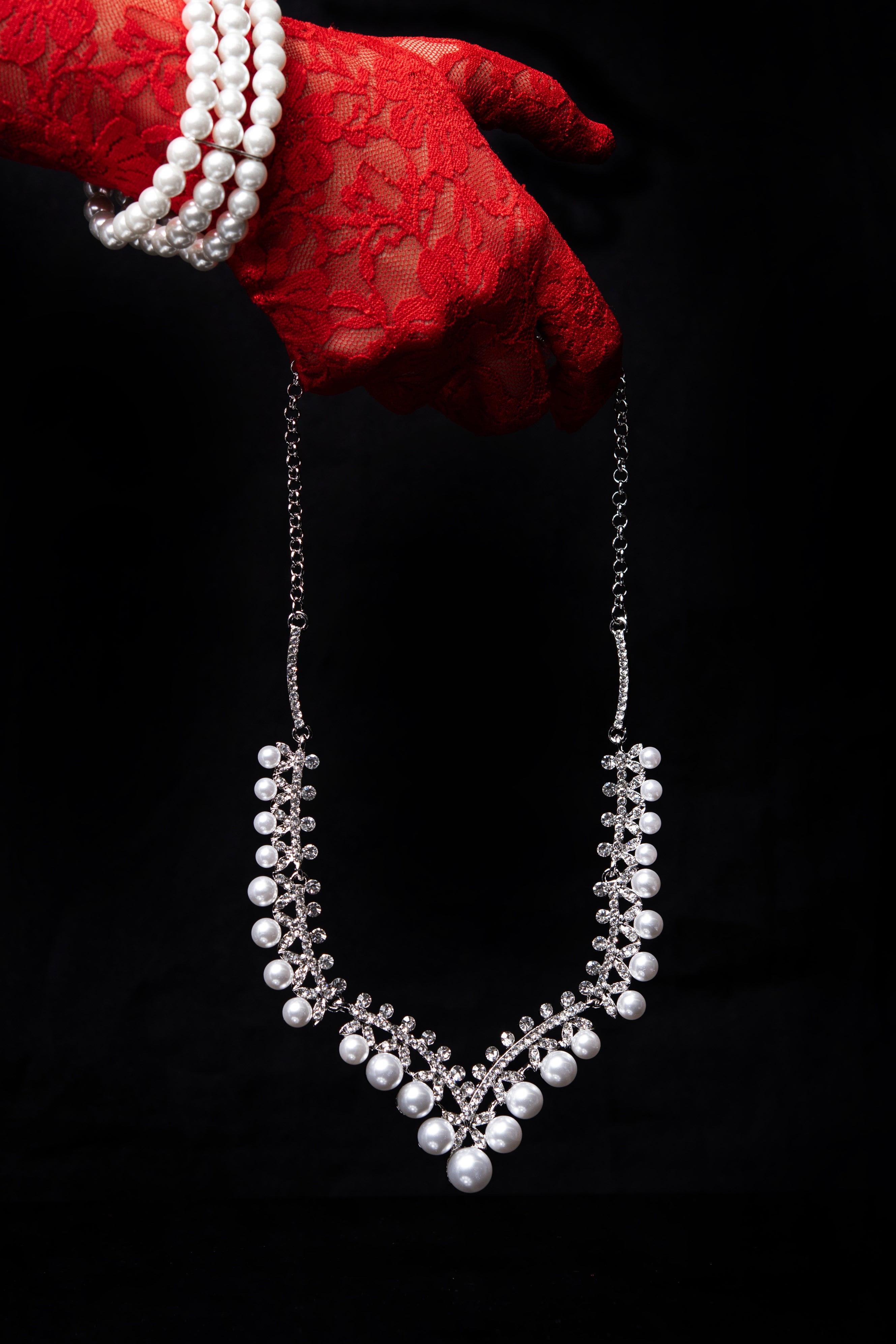Celeste Pearl & Rhinestone Necklace & Earring Set | Silver