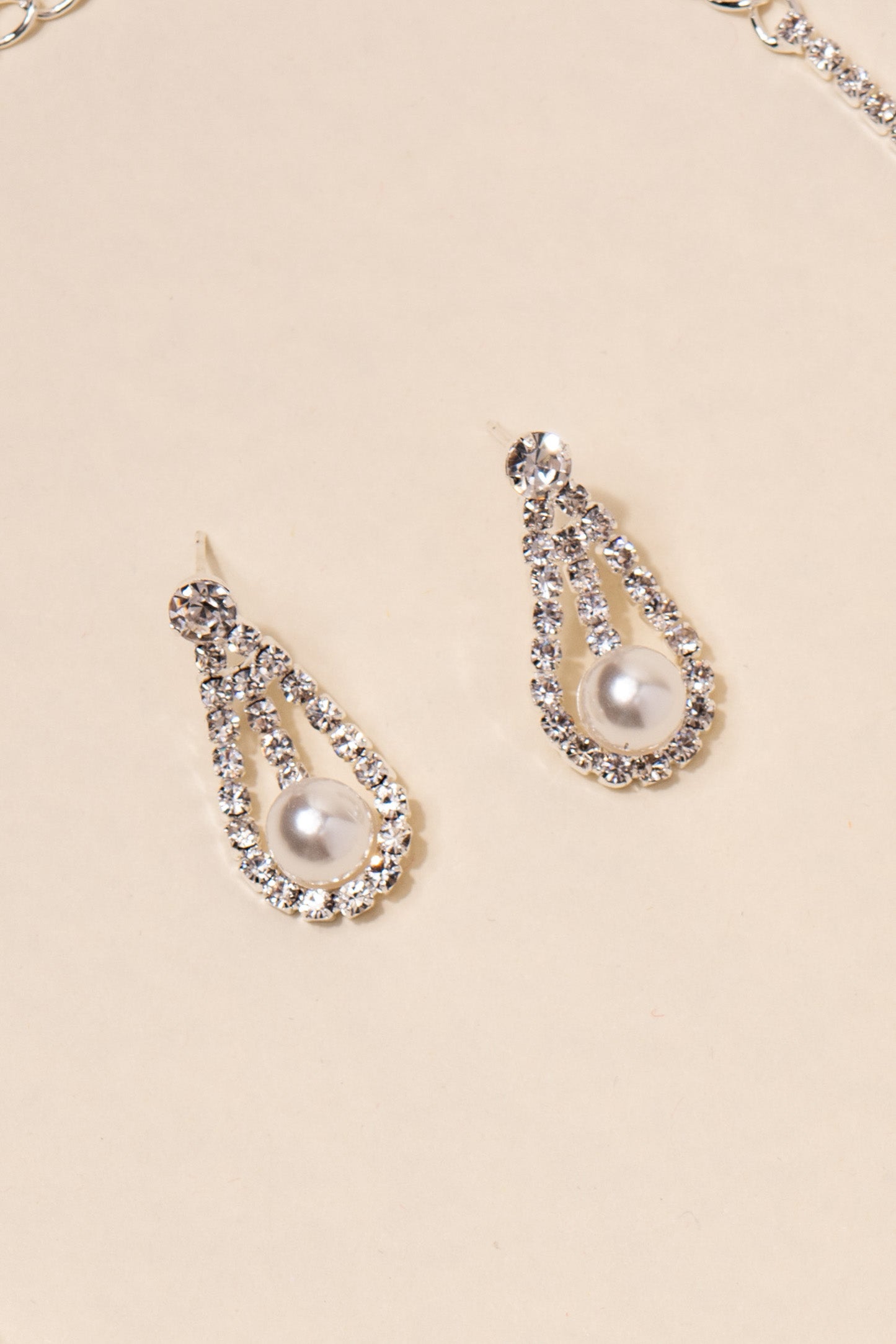 Anastasia Scalloped Rhinestone & Pearls Necklace Set