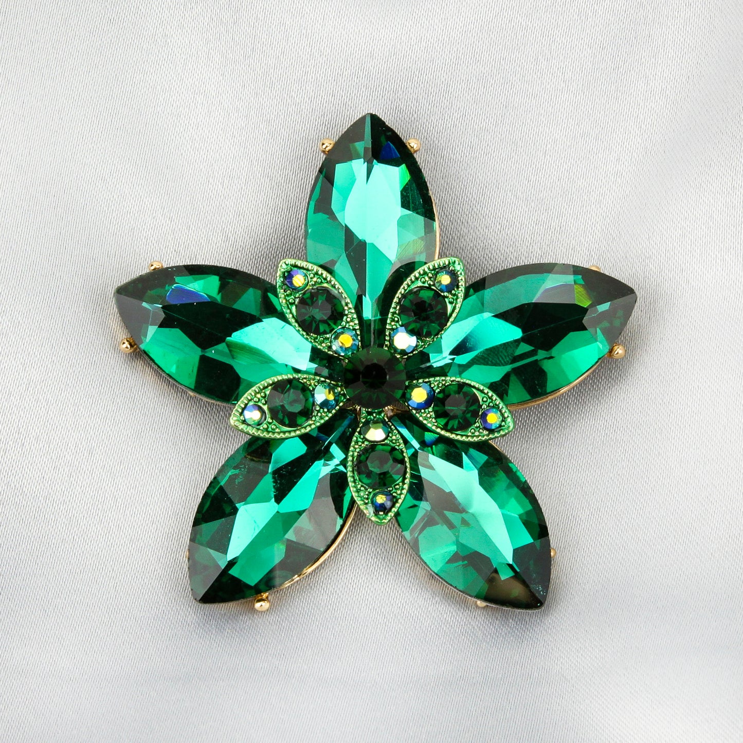 Vivian Shining Star Rhinestone Brooch - Green