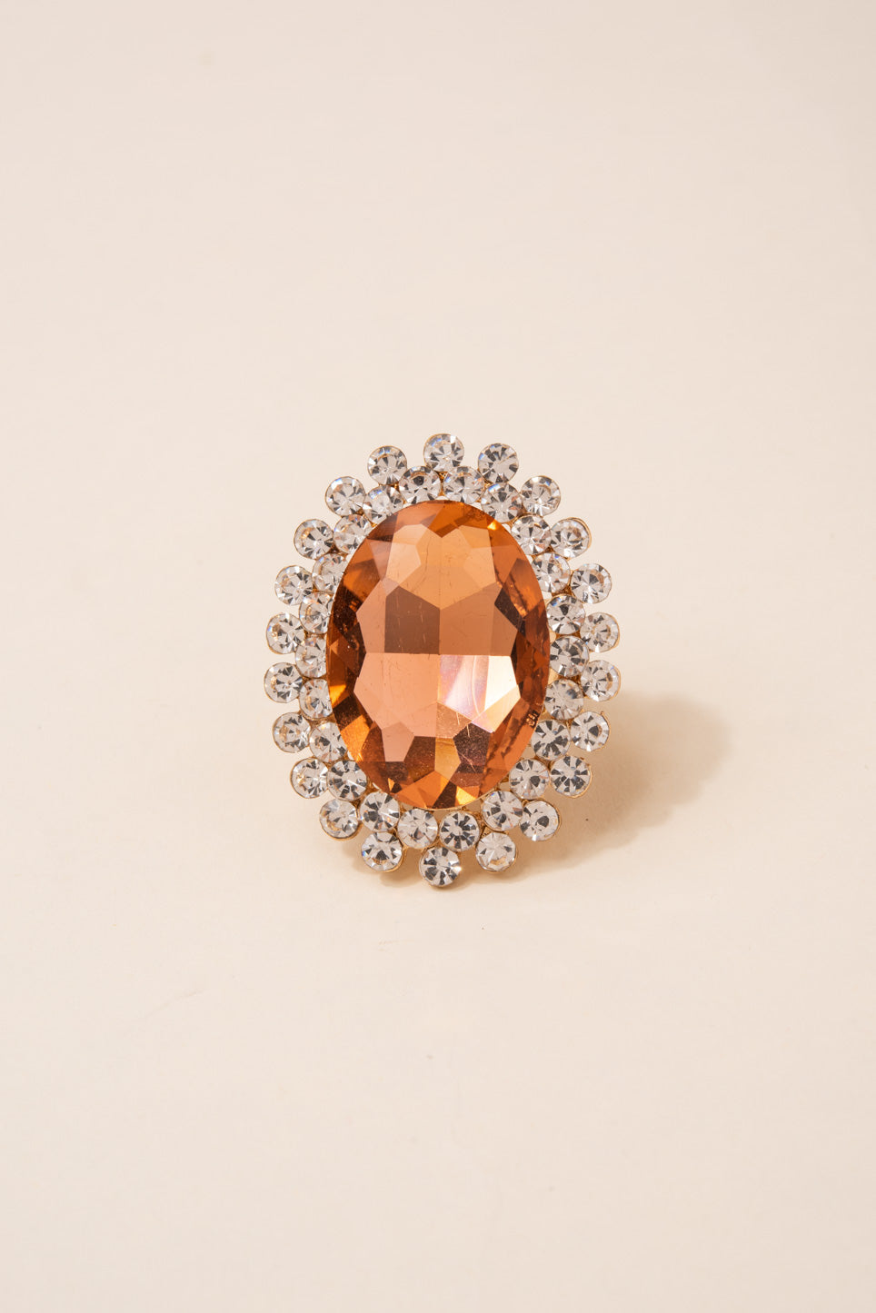 Alena Statement Oval Rhinestone Stretch Ring | Peach