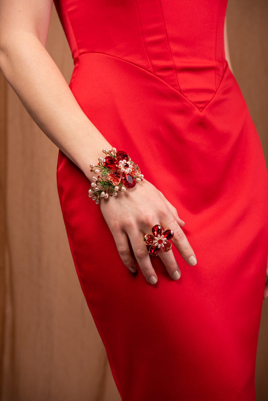 Leah Daisy Rhinestone Ring | Red