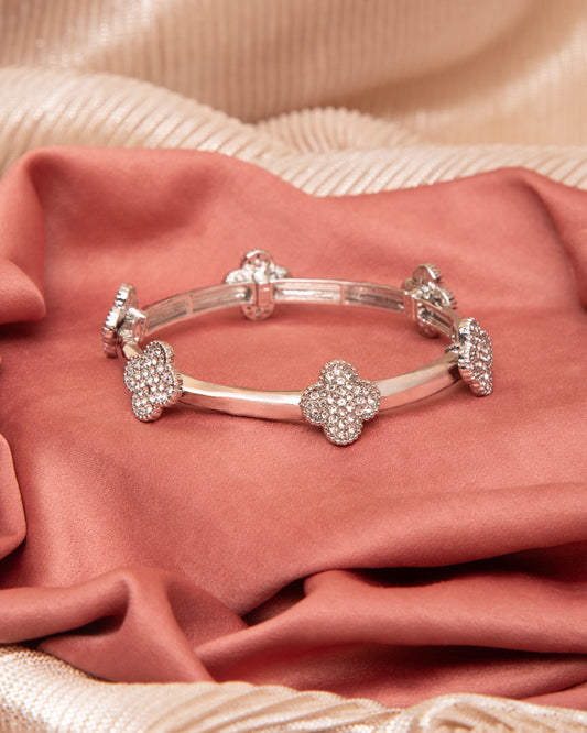 Melania Jeweled Quatrefoil Stretch Bracelet | Silver