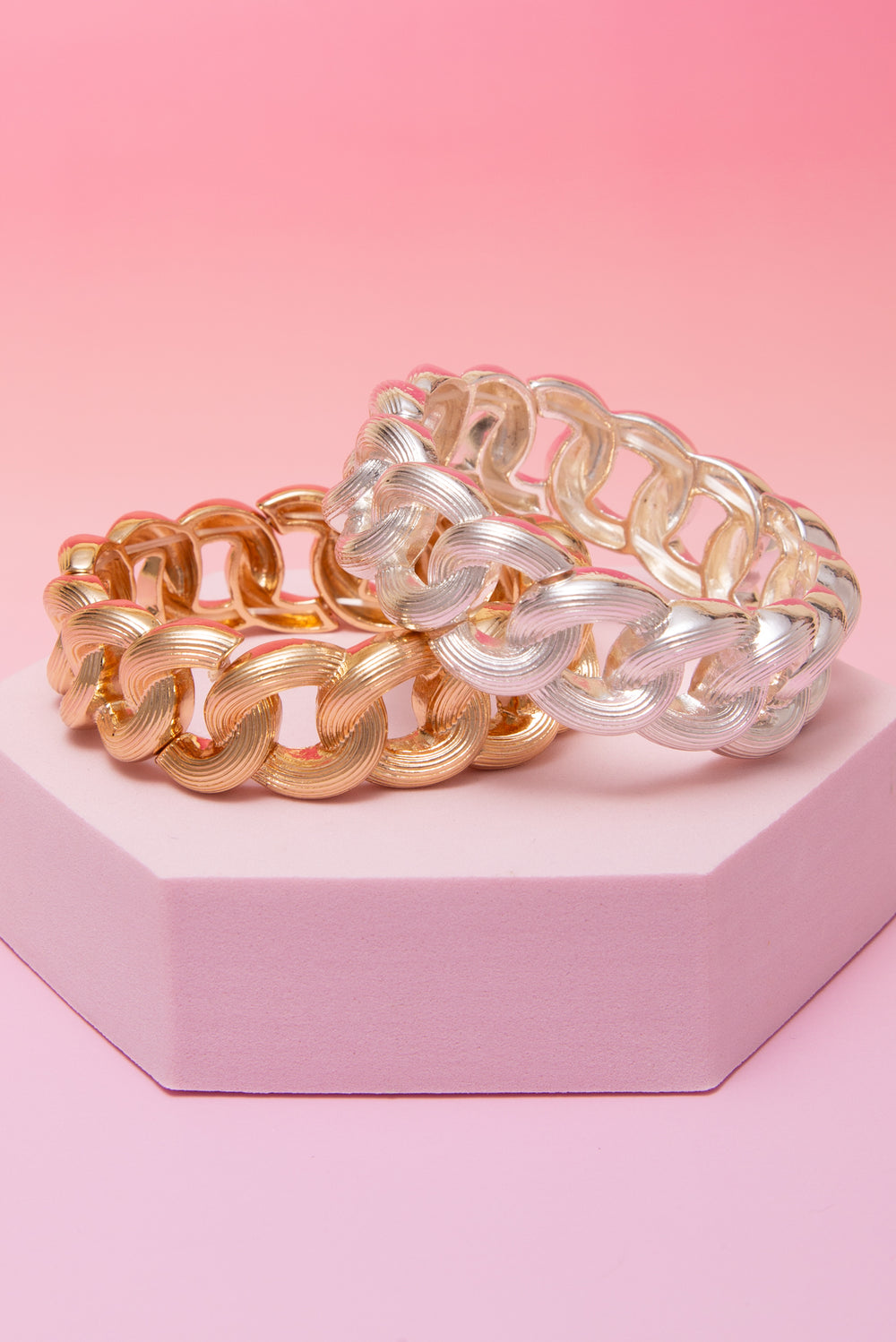 Esther Oval Curb Linked Chain Stretch Bracelet