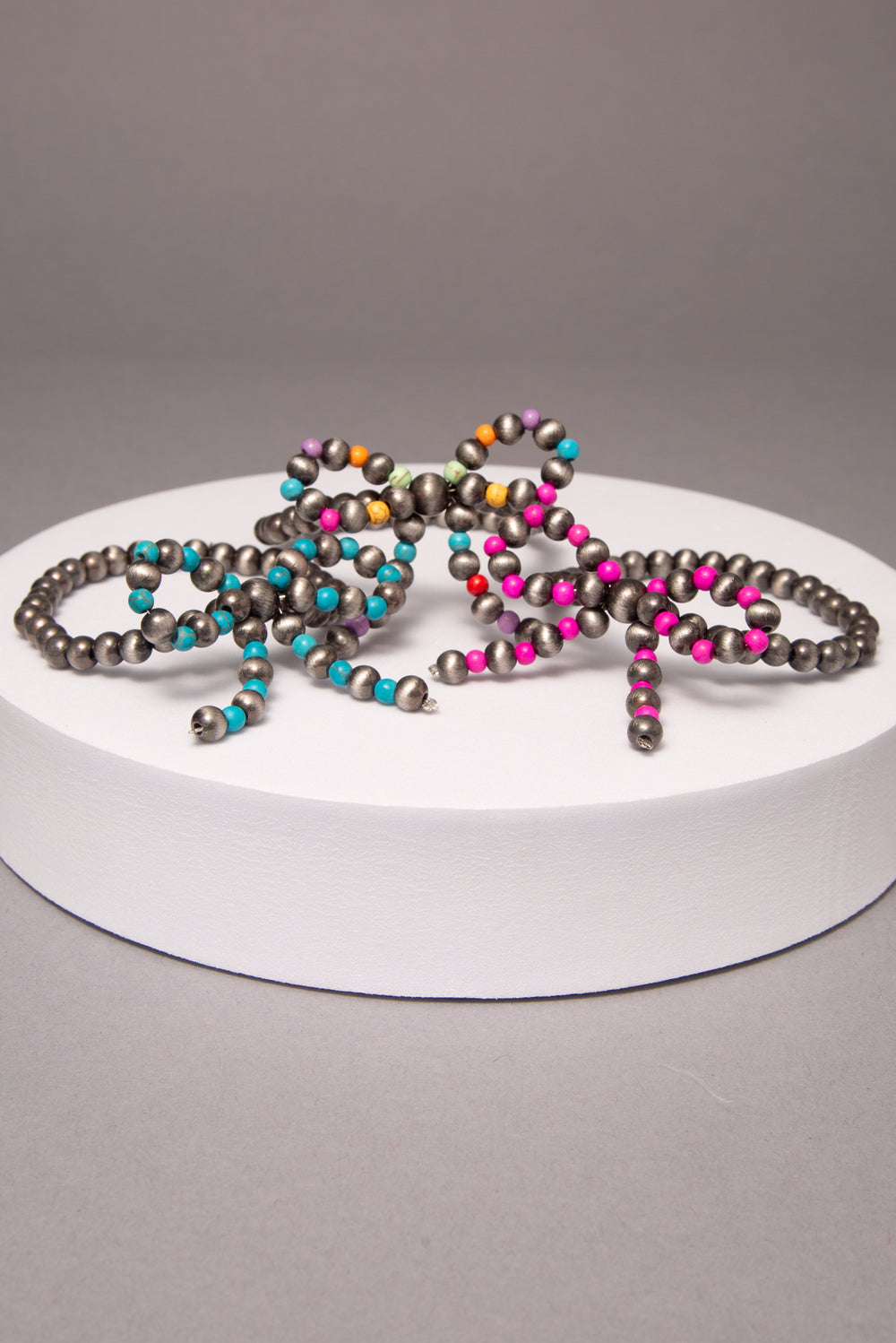 Lainey Western Beaded Stretch Bracelet with Center Bow Accent