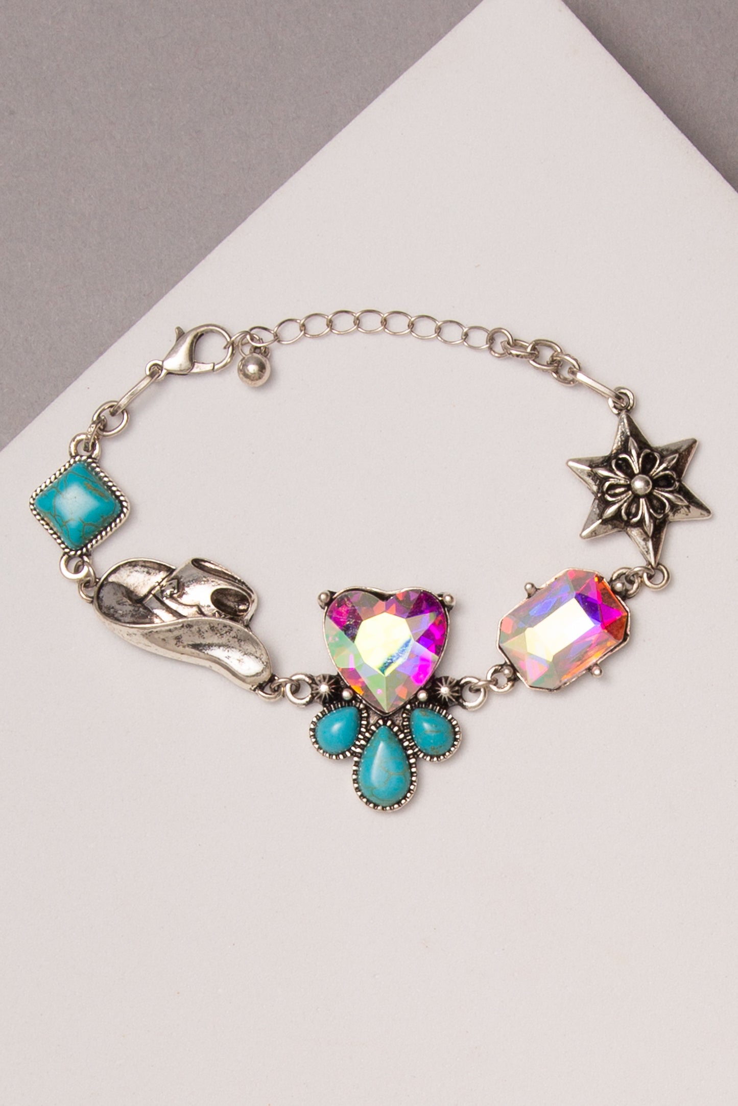 Nicole Western Semi Heart Stone Bracelet | Iridescent