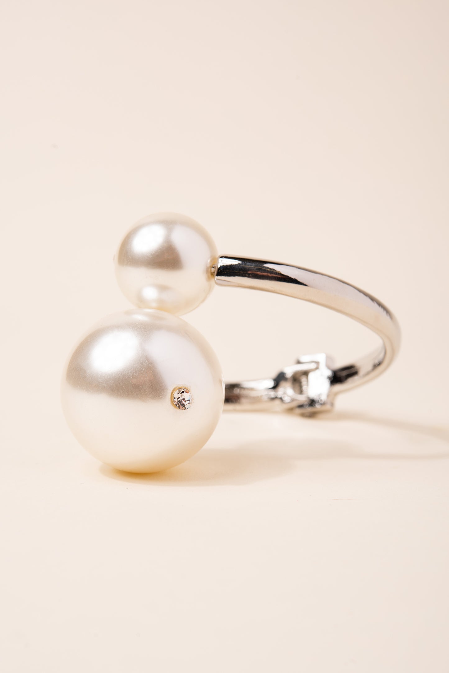 Hinged Double Pearl Bracelet