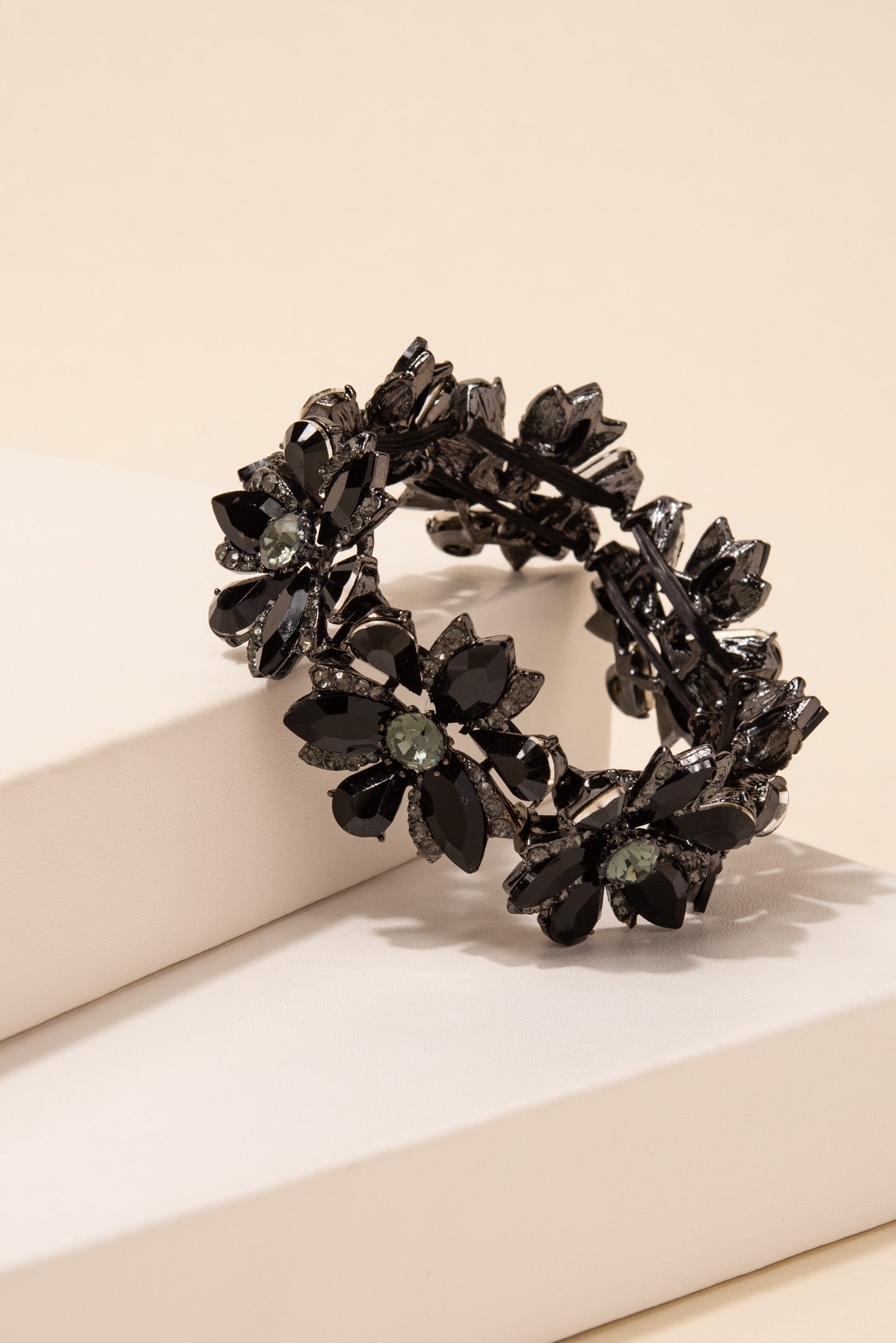 Flower Blossom Glass Stone Stretch Bracelet - Black