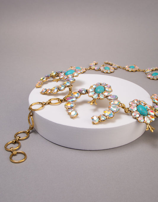 Stella Western Crystal Stone Squash Blossom Chain Link Belt | Gold