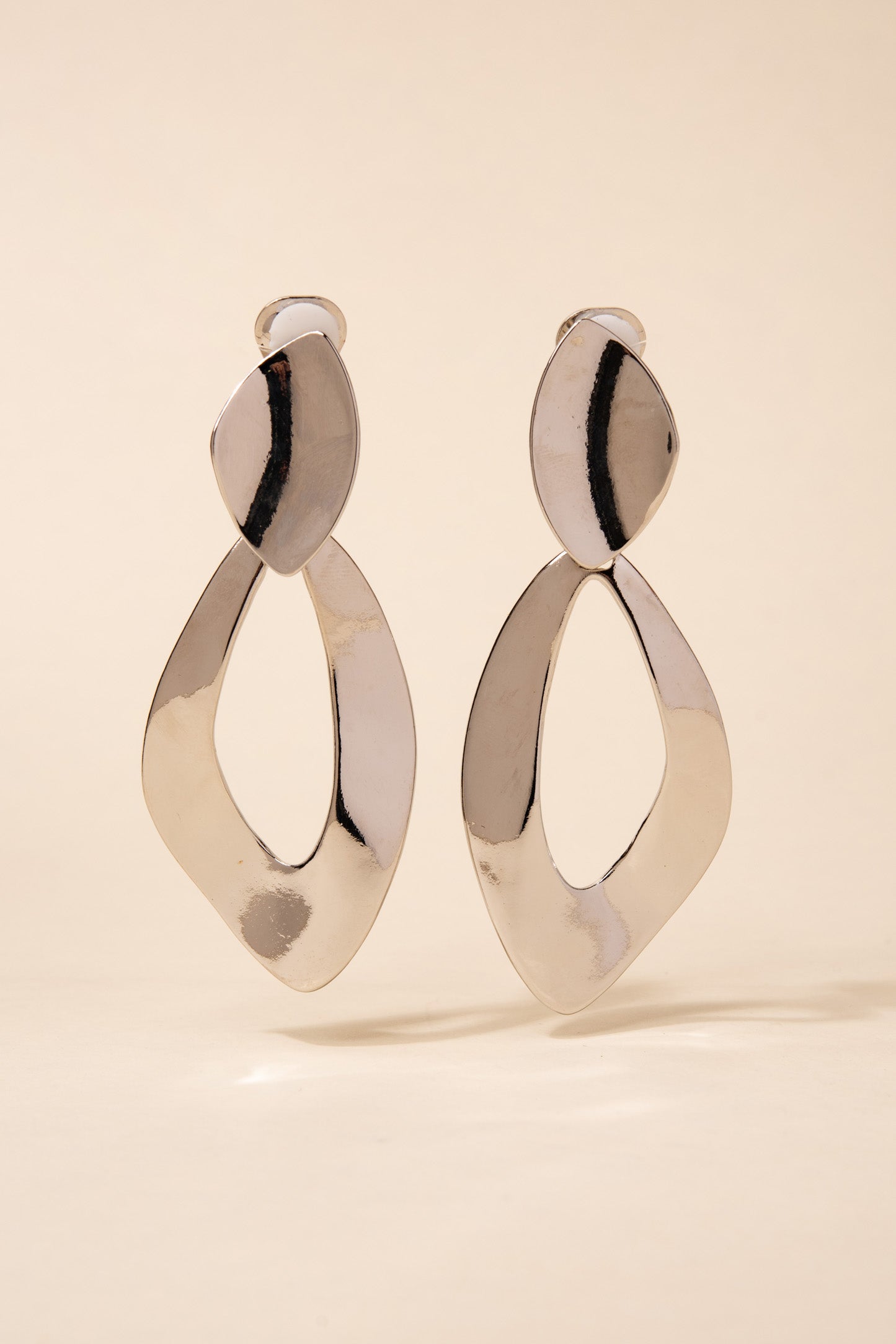Cyra Squared Oval Loop Clip-On Earrings