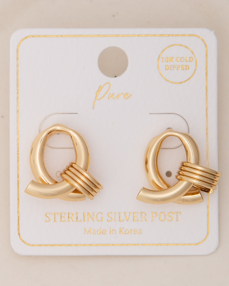 Eleanora Looped Doorknocker Post Earrings | Gold