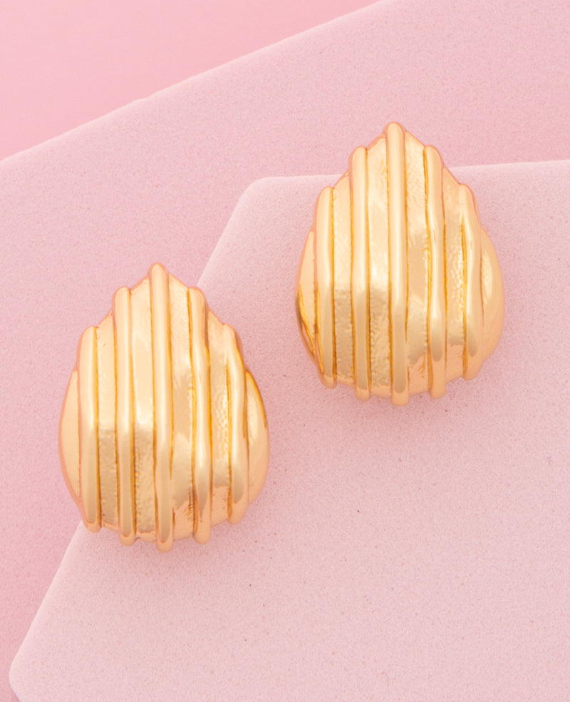Brianna Ridge Bedded Crescent Teardrop Post Earrings | Gold