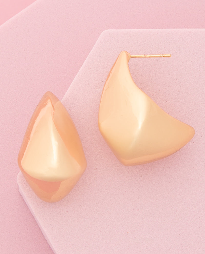Avery Contoured Hollow Conch Teardrop Post Earrings