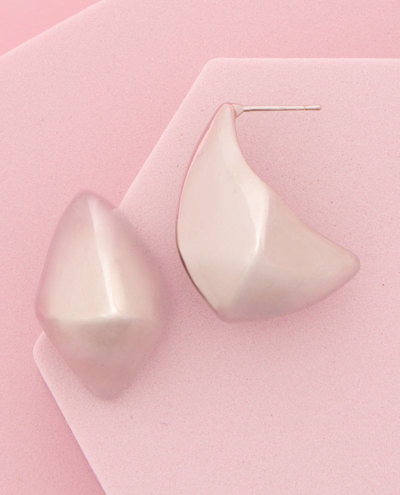 Avery Contoured Hollow Conch Teardrop Post Earrings