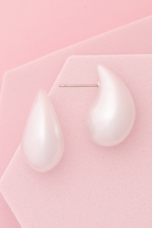 Alani Pear-Shaped Pearlescent Pearl Post Earrings