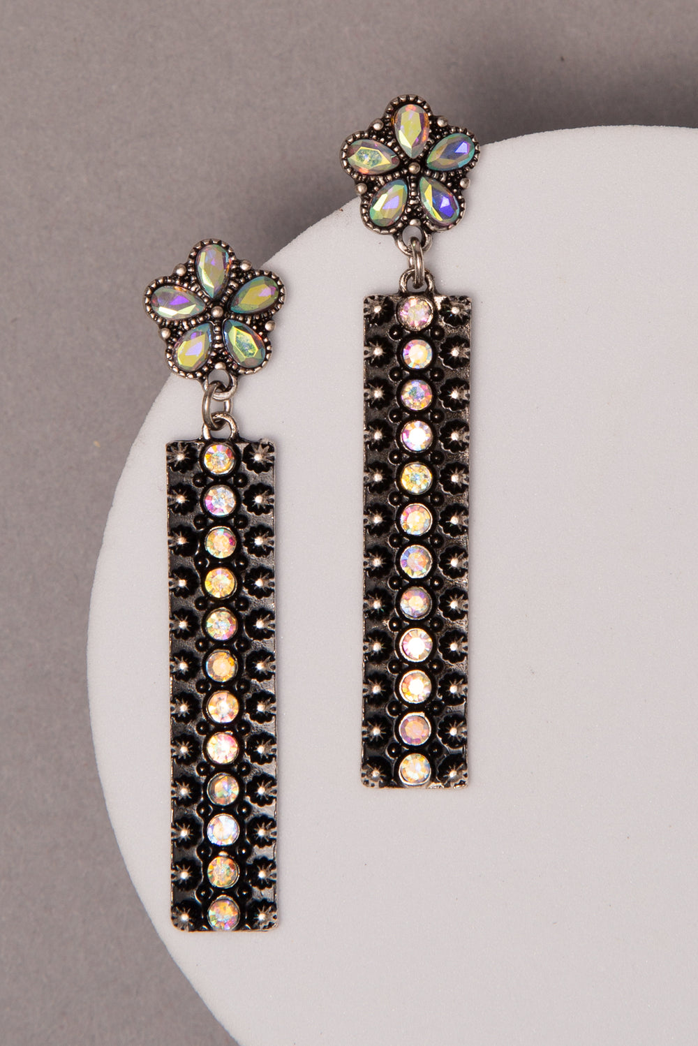 Layla Western Rectangle Bar Dangle Earrings