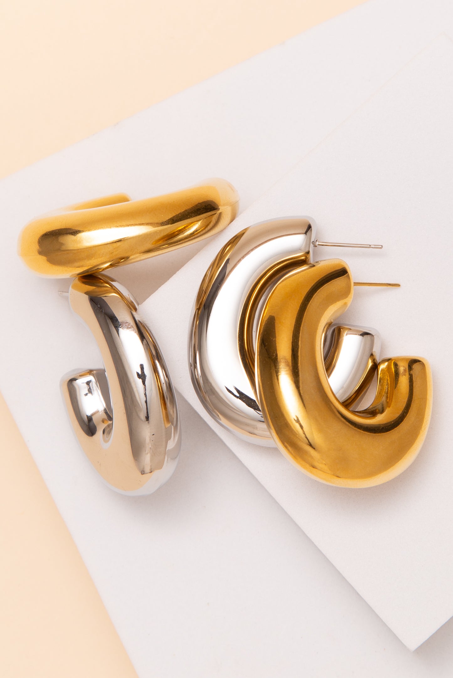 Gabriella Chunky C Hoop Tube Earrings