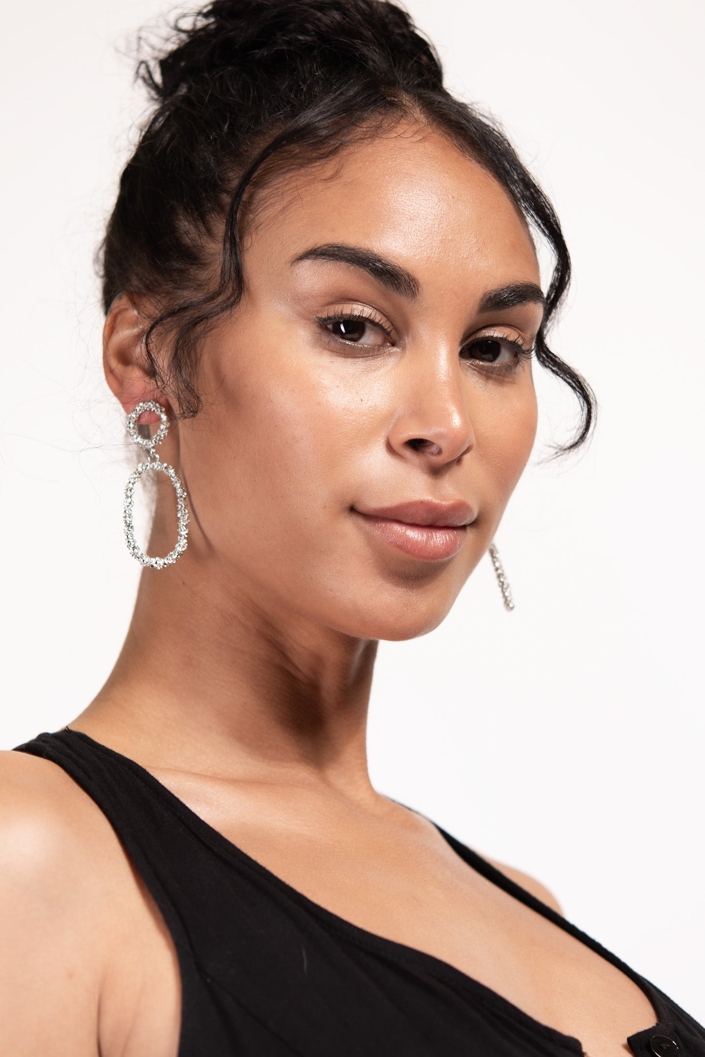Casting Oval Dangle Earring - Silver