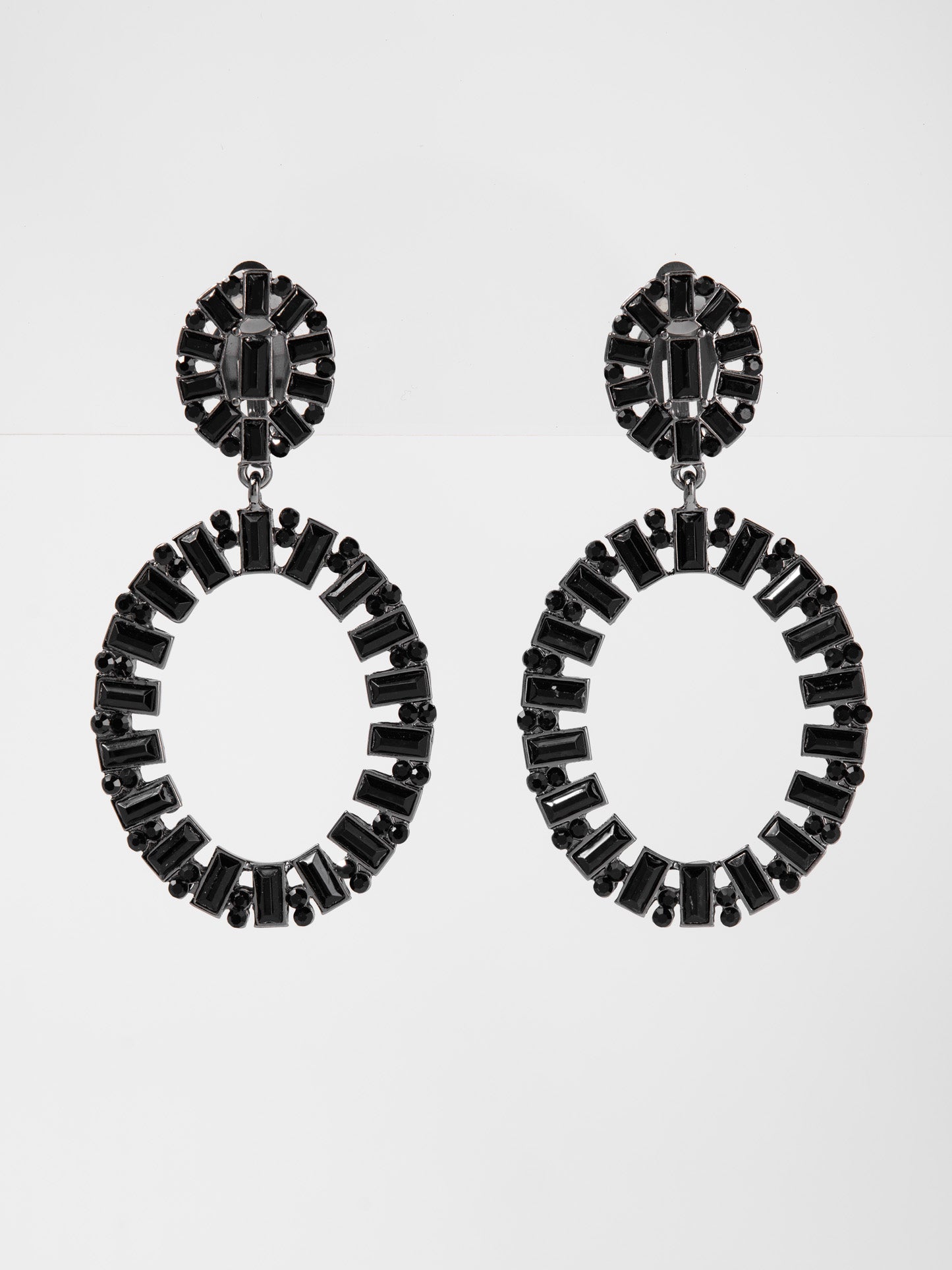 Oaklynn Circle Rhinestone Dangle Earrings