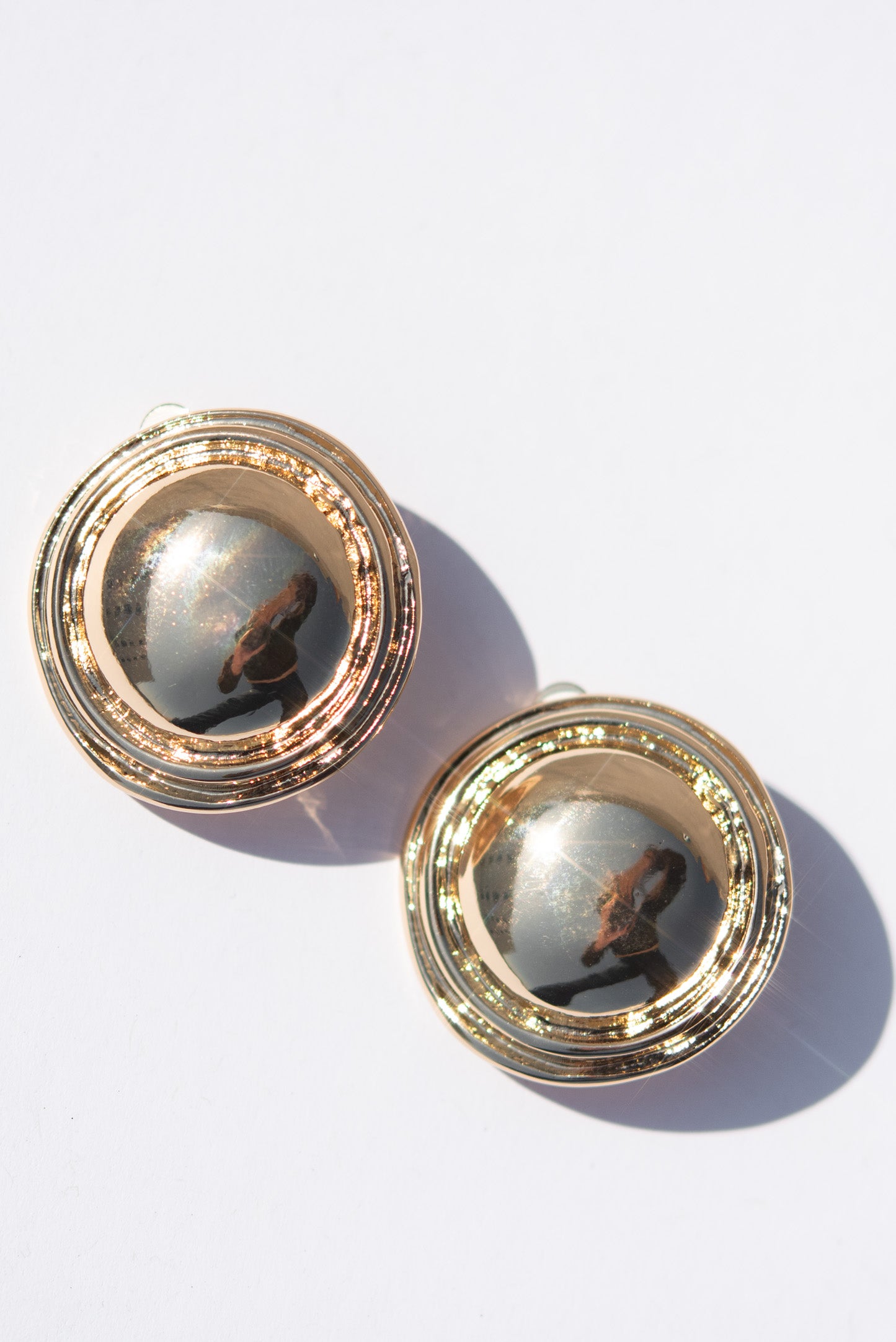 Catalina Vintage Round Circle Button Clip On Earrings - Gold