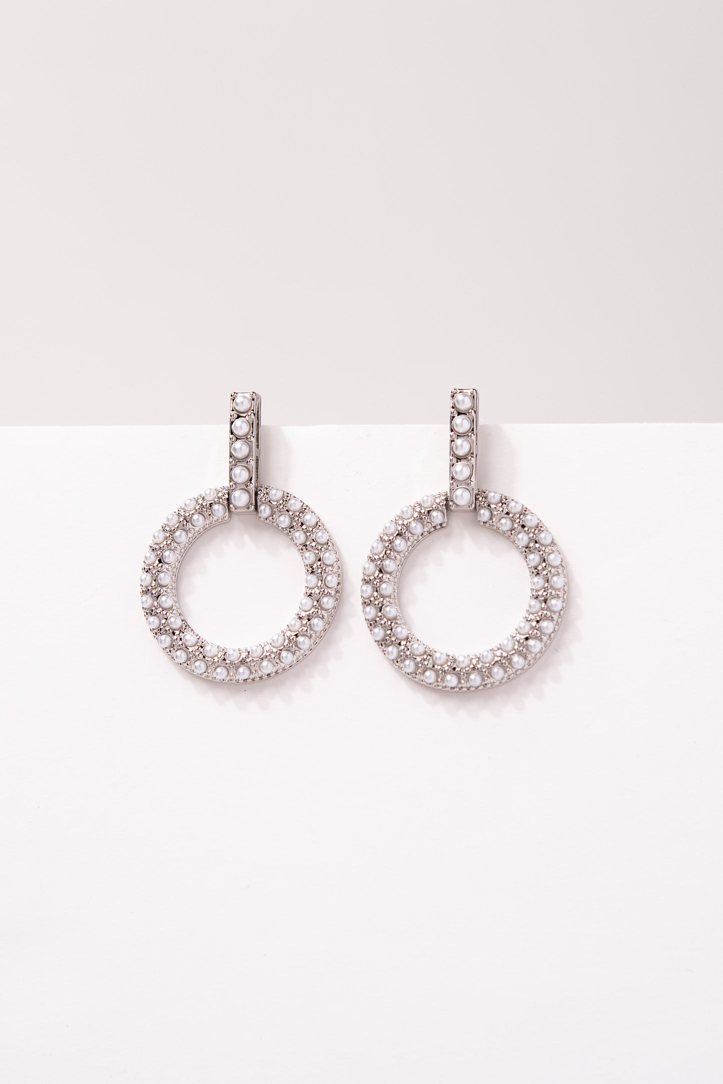 Margot Pearl Earrings - Silver