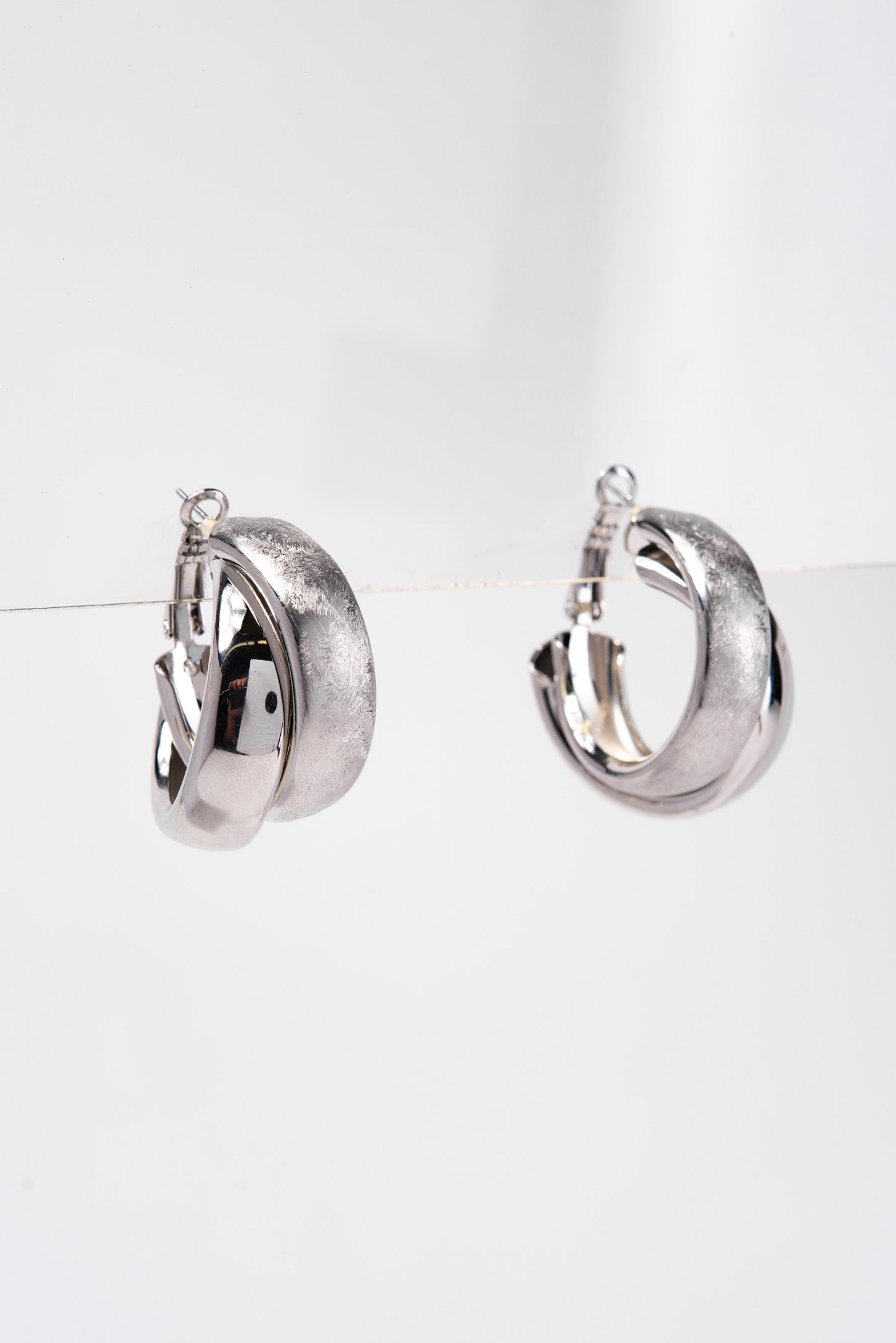 Kim Metallic Chunky Double Hoop Earrings