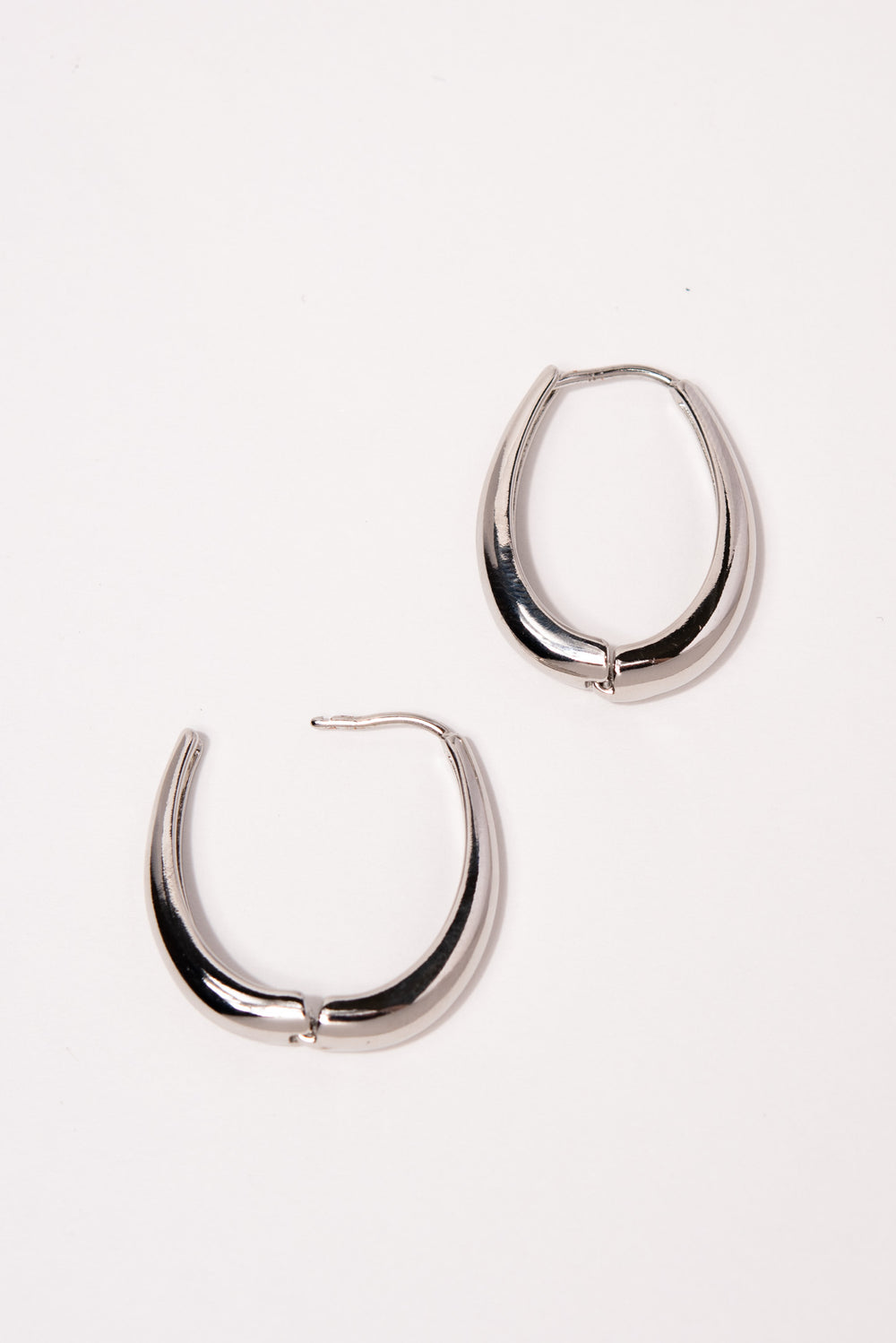 Alana Knocker Plated Hoop Earrings - Silver