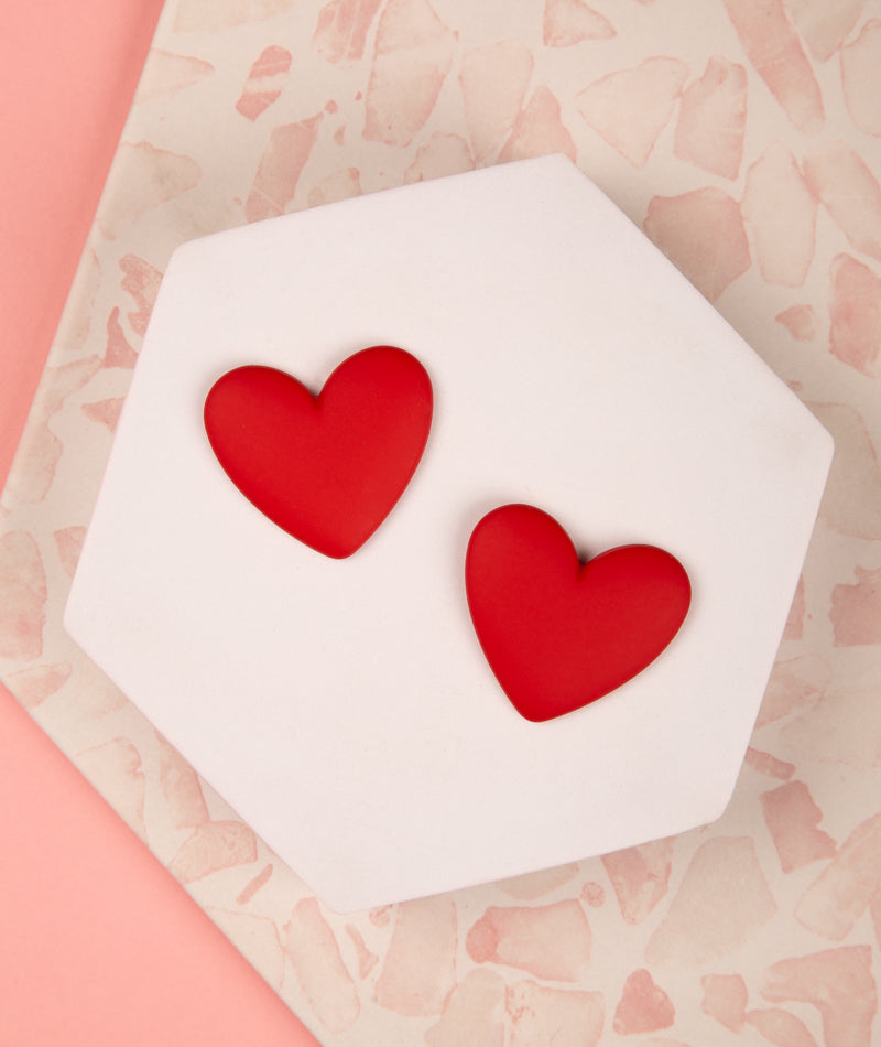 Leslie Valentines Day Theme Pastel Matte Heart Earrings | Red