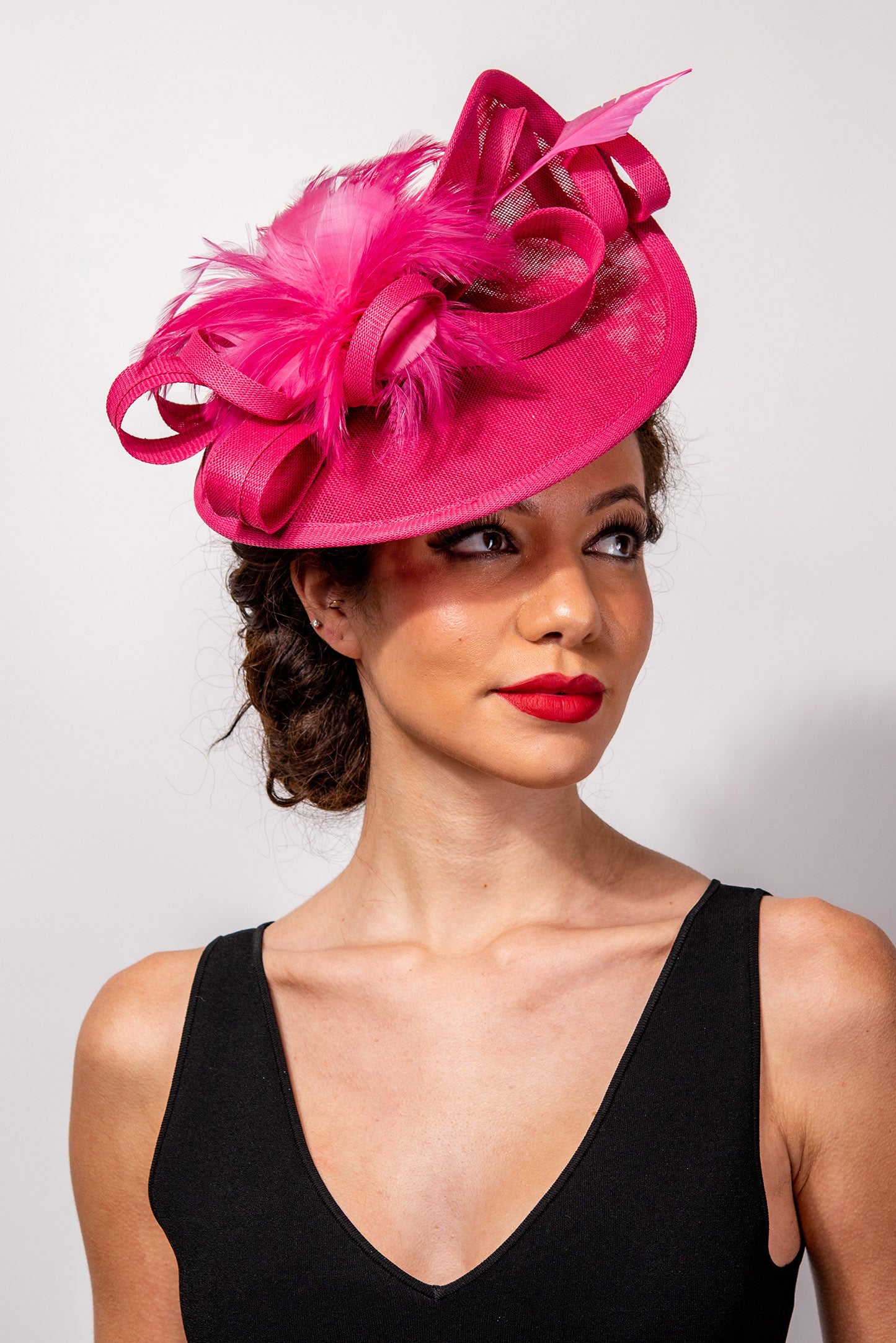 Elaine Fabric Mesh Feather Loop Fascinator