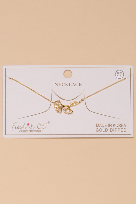 Cecilia Ginkgo Leaf Pendant Necklace | Gold 