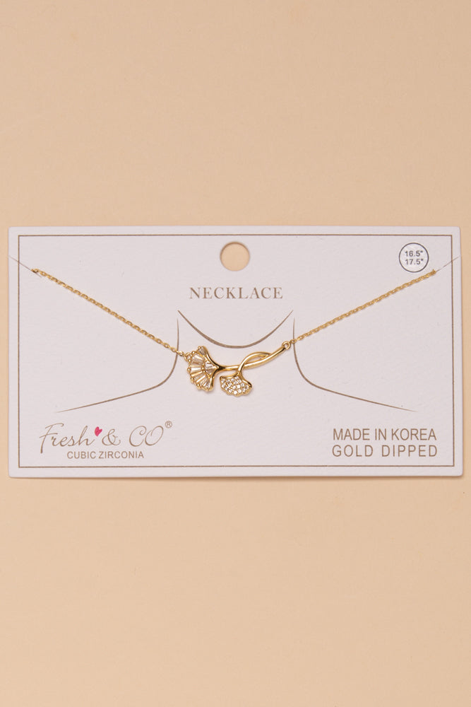 Cecilia Ginkgo Leaf Pendant Necklace | Gold 