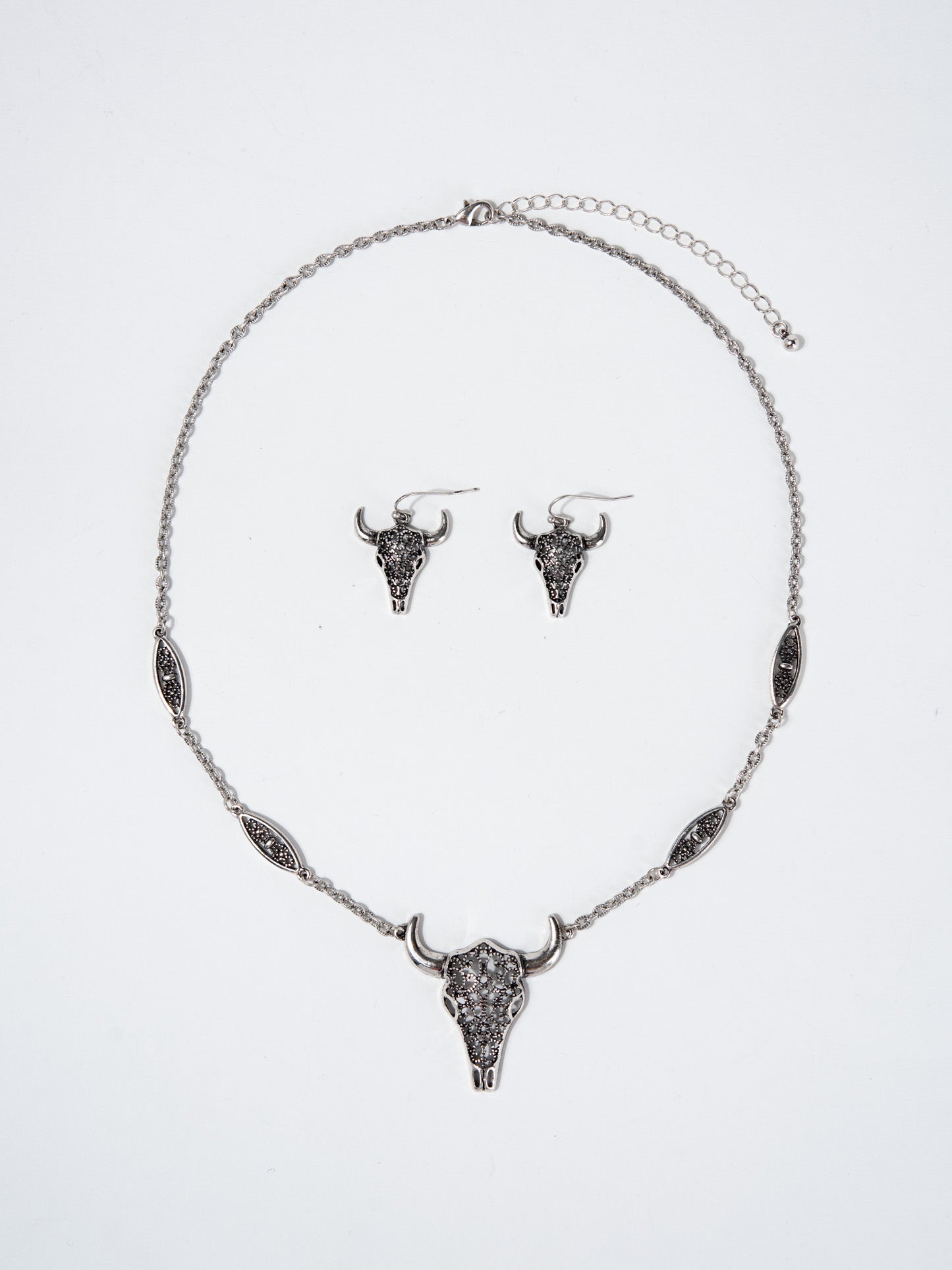 Belle Western Cut Out Filigree Necklace Set