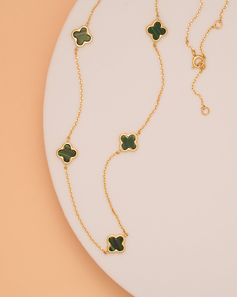 Alice Epoxy Quatrefoil Clover Station Necklace | Green