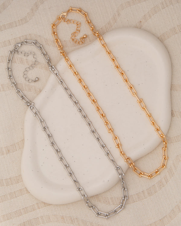 Brooklyn Polished Horseshoe Link Chain Necklace
