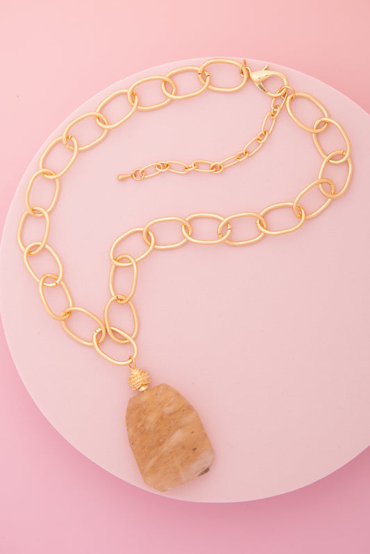Wendy Styled Color Stone Amulet Pendant Necklace | Ivory