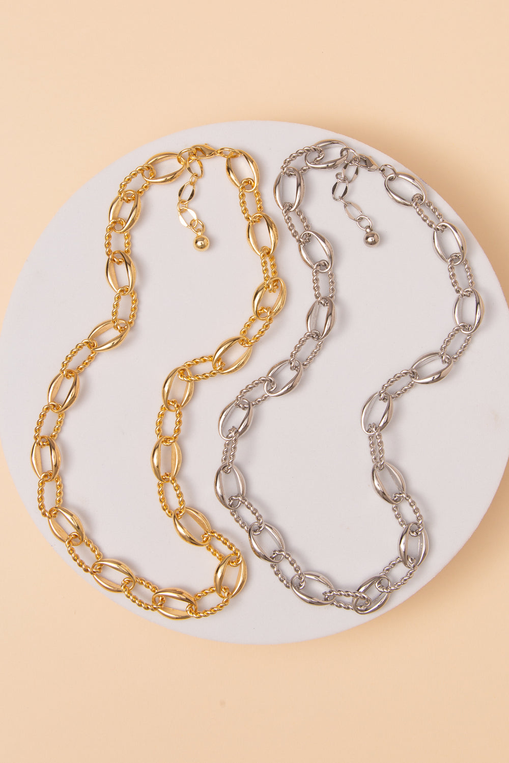Harper Polished Multi-Textured Patterned Chain Link Necklace