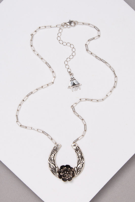 Bianca Western Horseshoe Flower Necklace