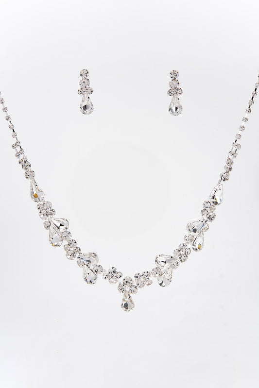 Eden Rhinestone Cluster Elegant Statement Necklace Set - Silver