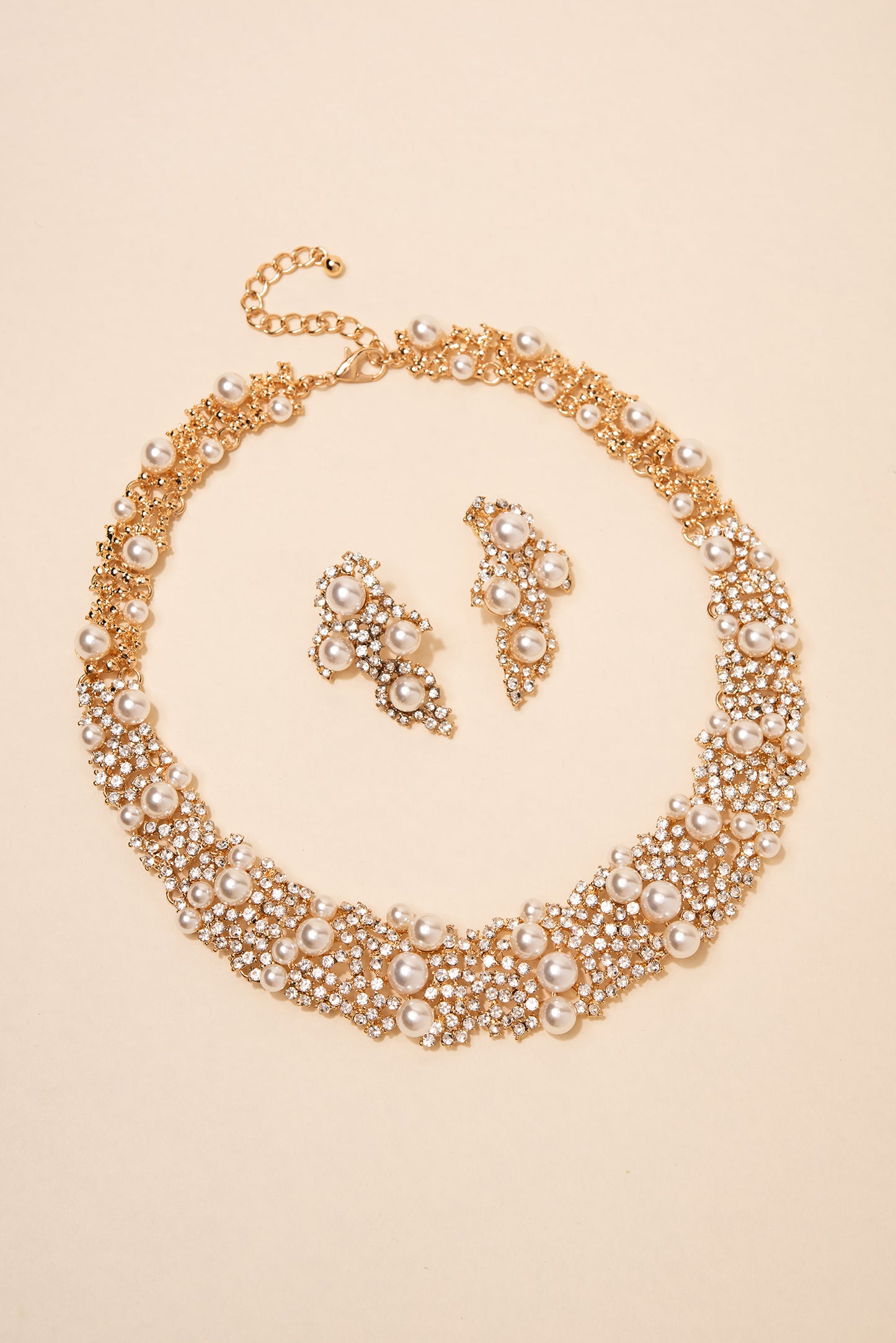 Donna Pearl & Rhinestone Bib Necklace Set