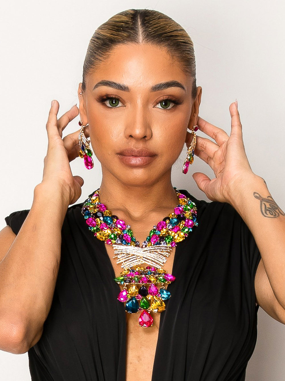 Cleopatra Teardrop Crystal Gemstone Rhinestone Cluster Bib Necklace Set