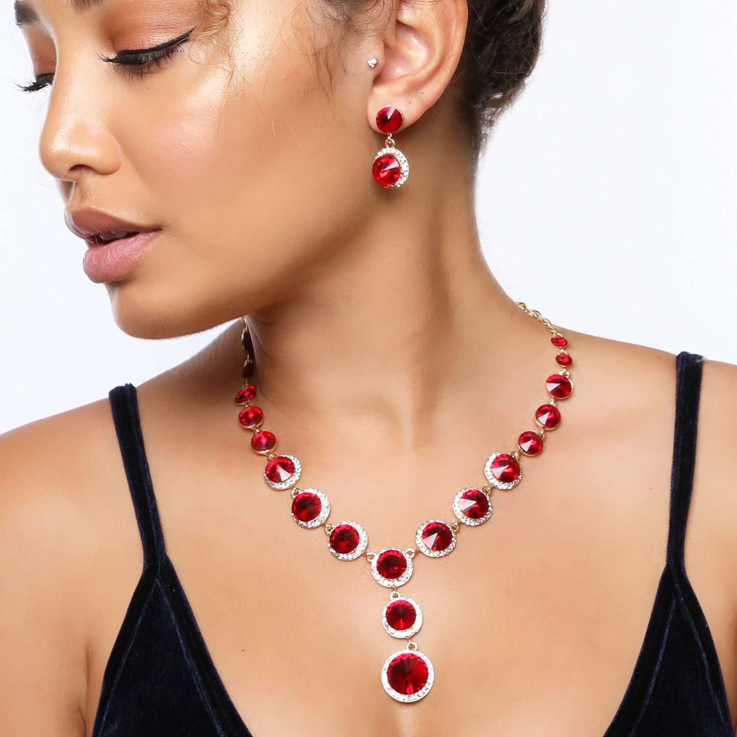 Aaliyah Round Drop Rhinestone Necklace & Earring Set