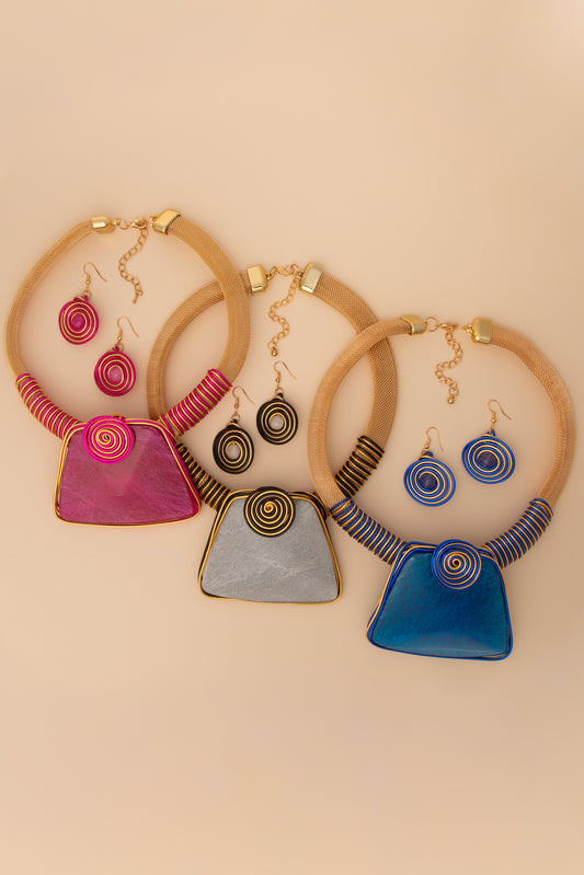 Luna Pectoral Styled Resin Stone Amulet Necklace and Earring Set