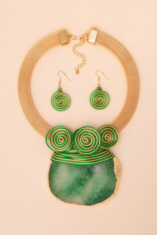 Eleanor Pectoral Synthetic Resin Stone Necklace and Earring Set | Green