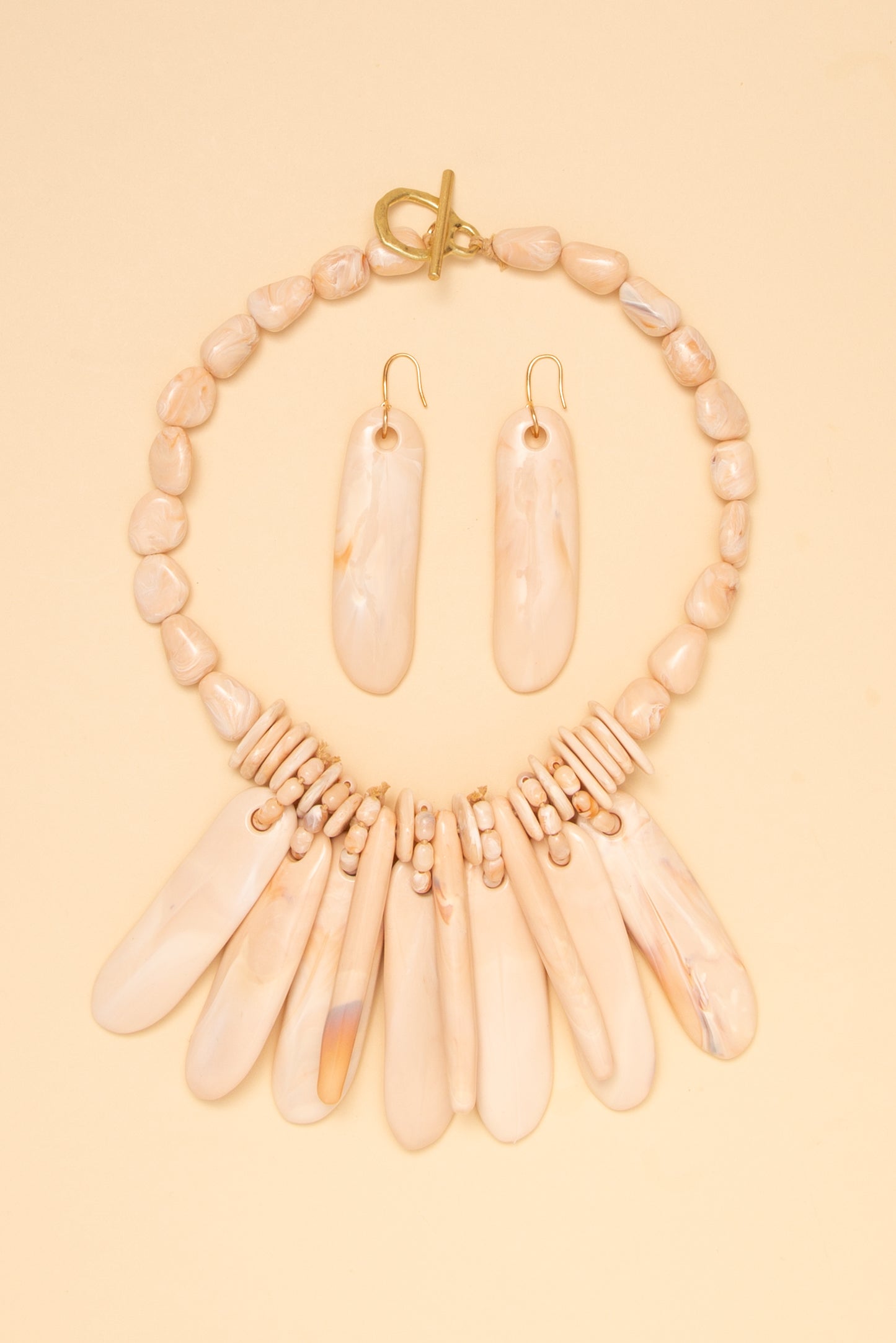 Juliette Long Drop Marble Bead Necklace Earring Set | Beige
